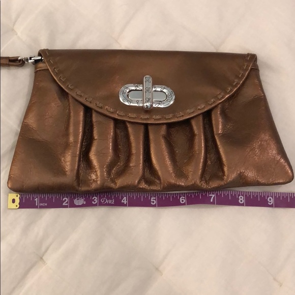 Brighton wristlet clutch in copper/gold - Picture 5 of 6
